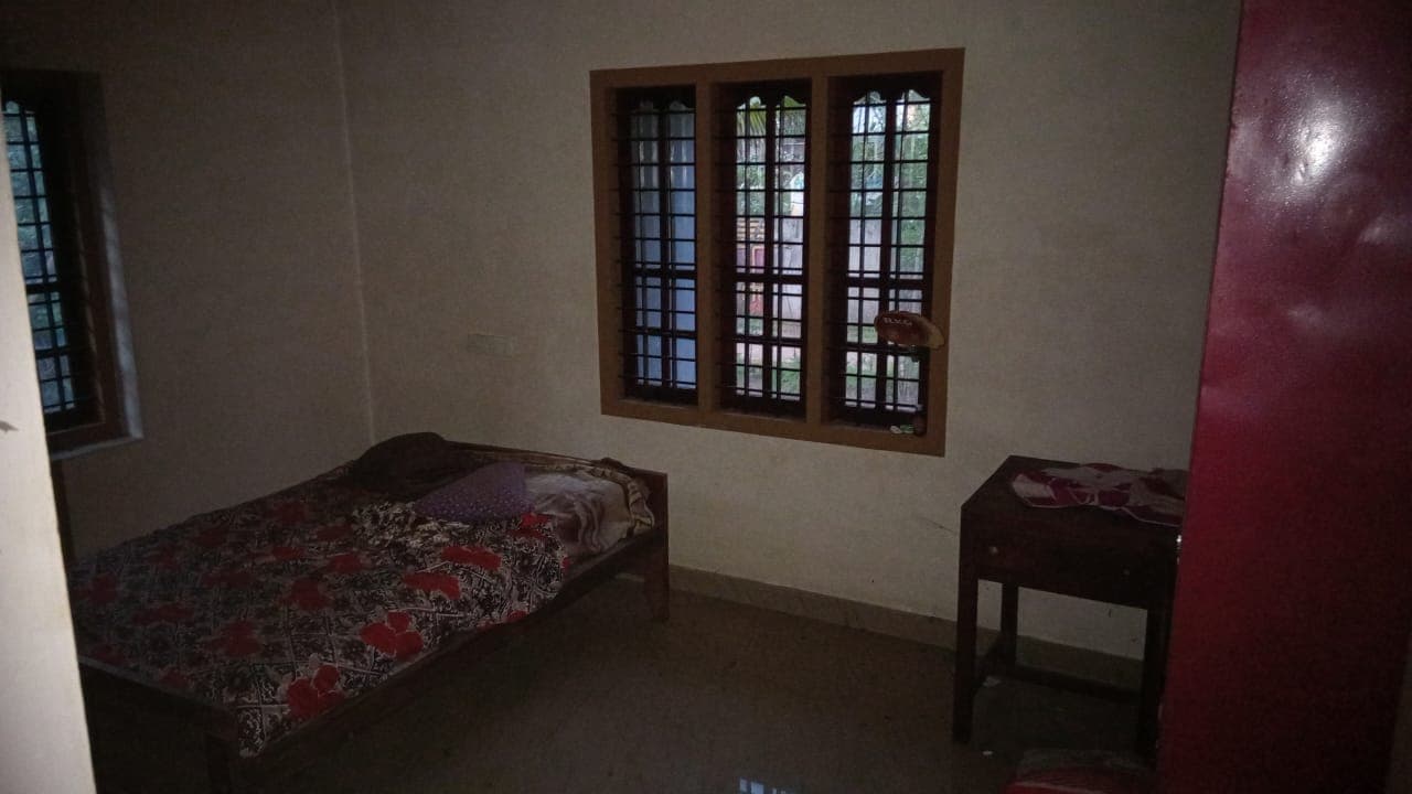 Property Photos 11