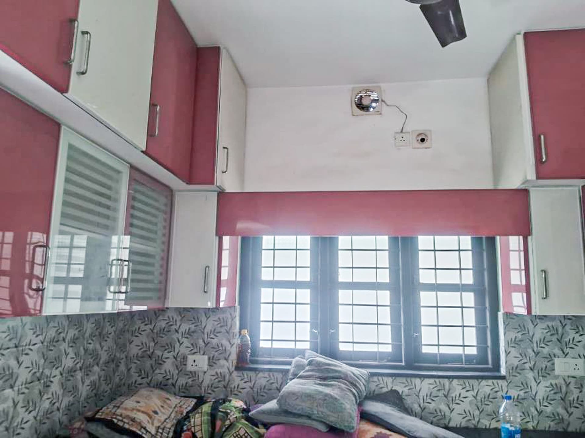 Property Photos 8