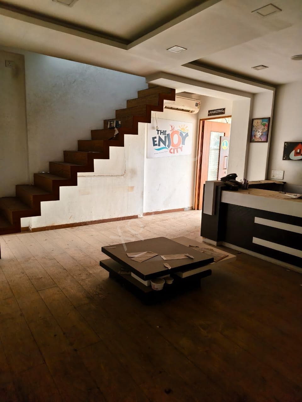 Property Photos 8