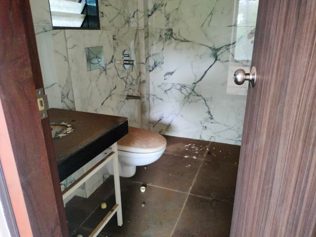 Property Photos 16