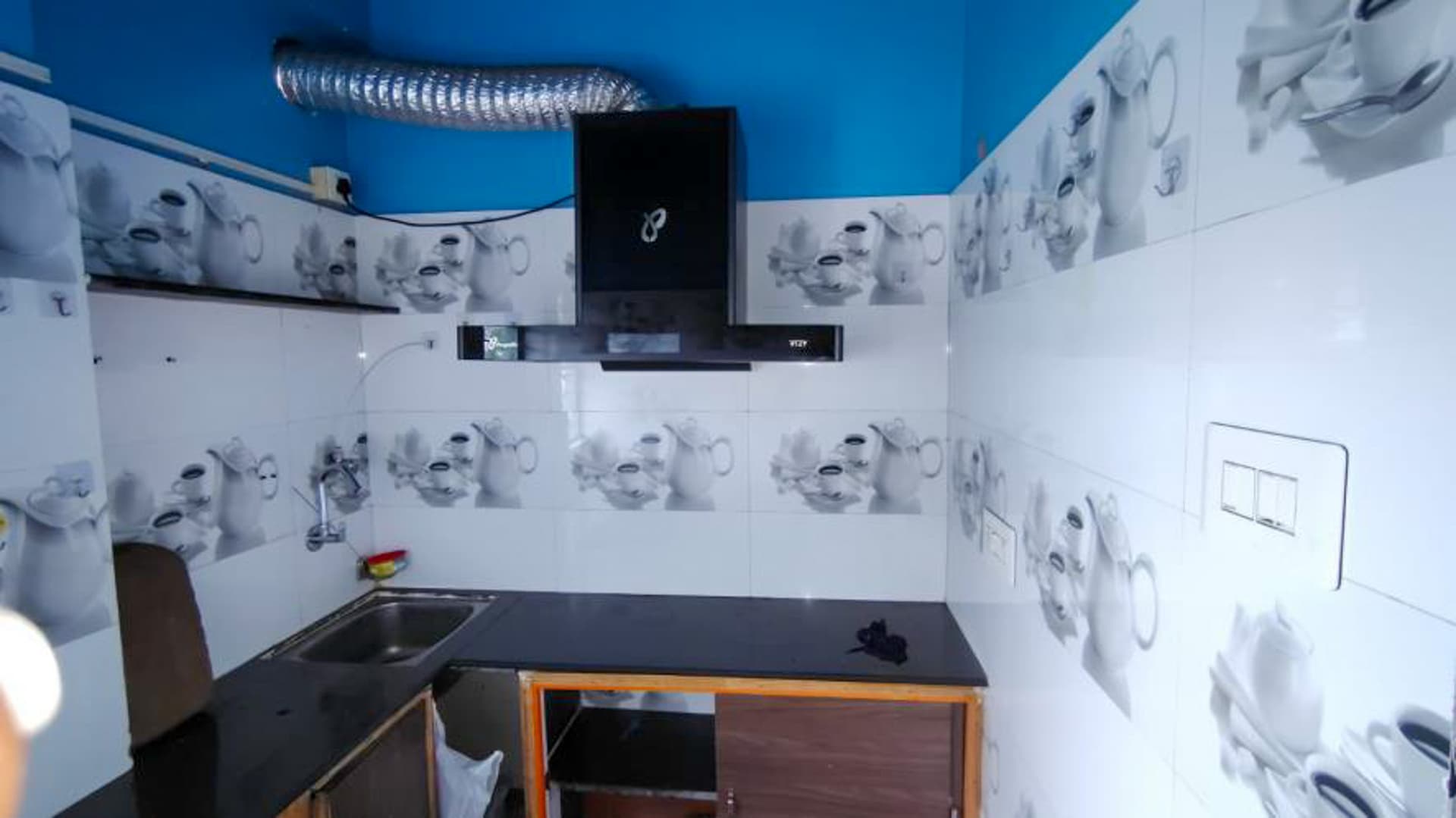 Property Photos 8