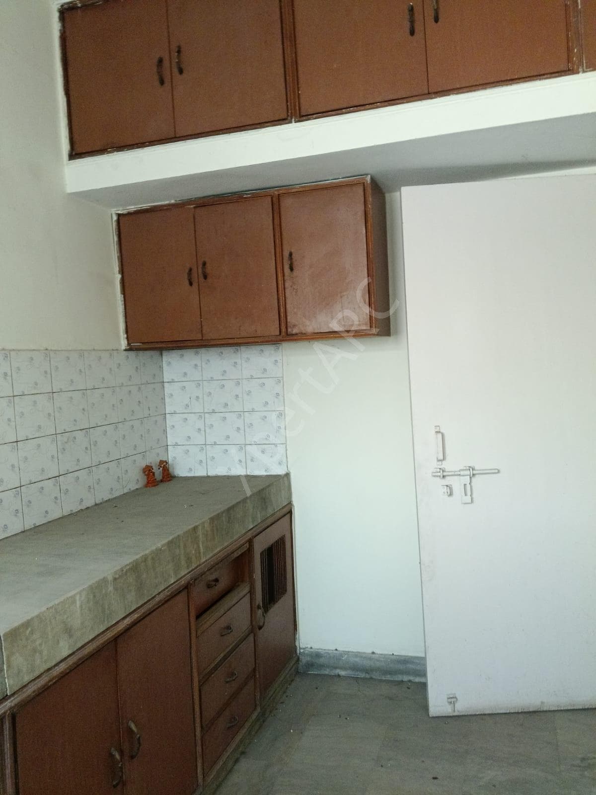 Property Photos 9
