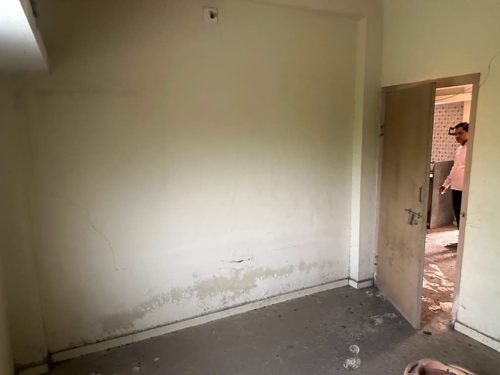 Property Photos 5