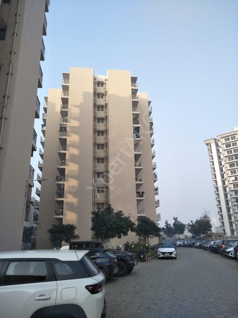 Property Photos 18