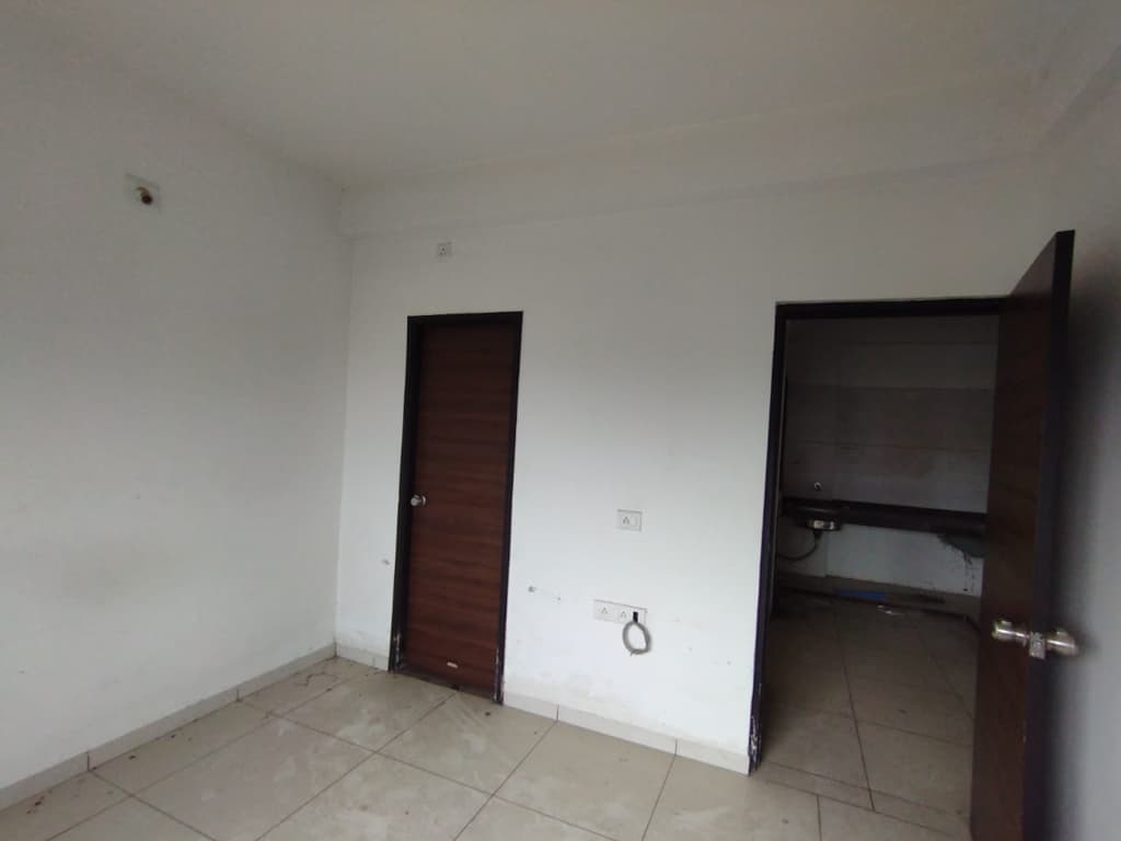 Property Photos 3