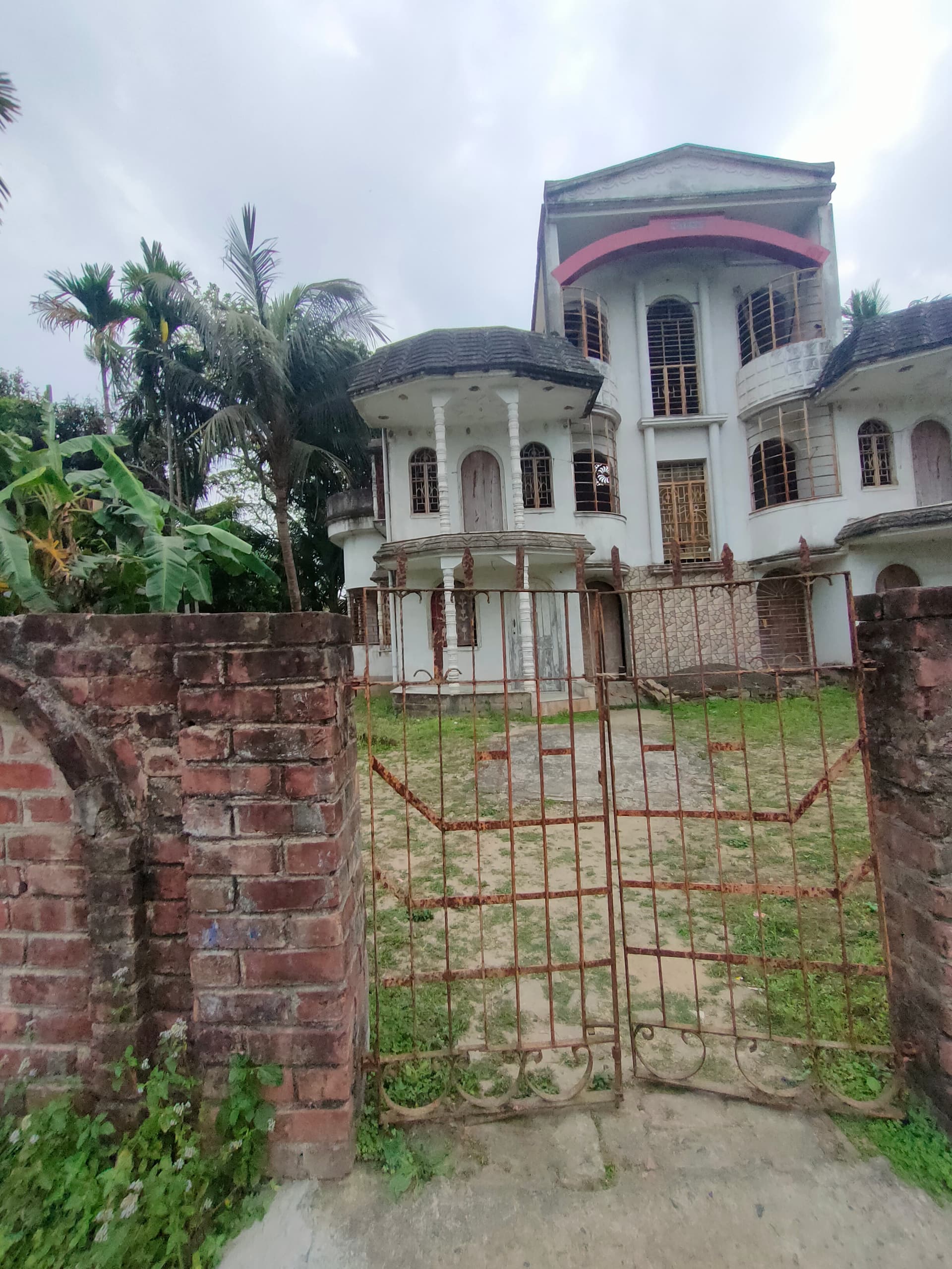 Property Photos 1