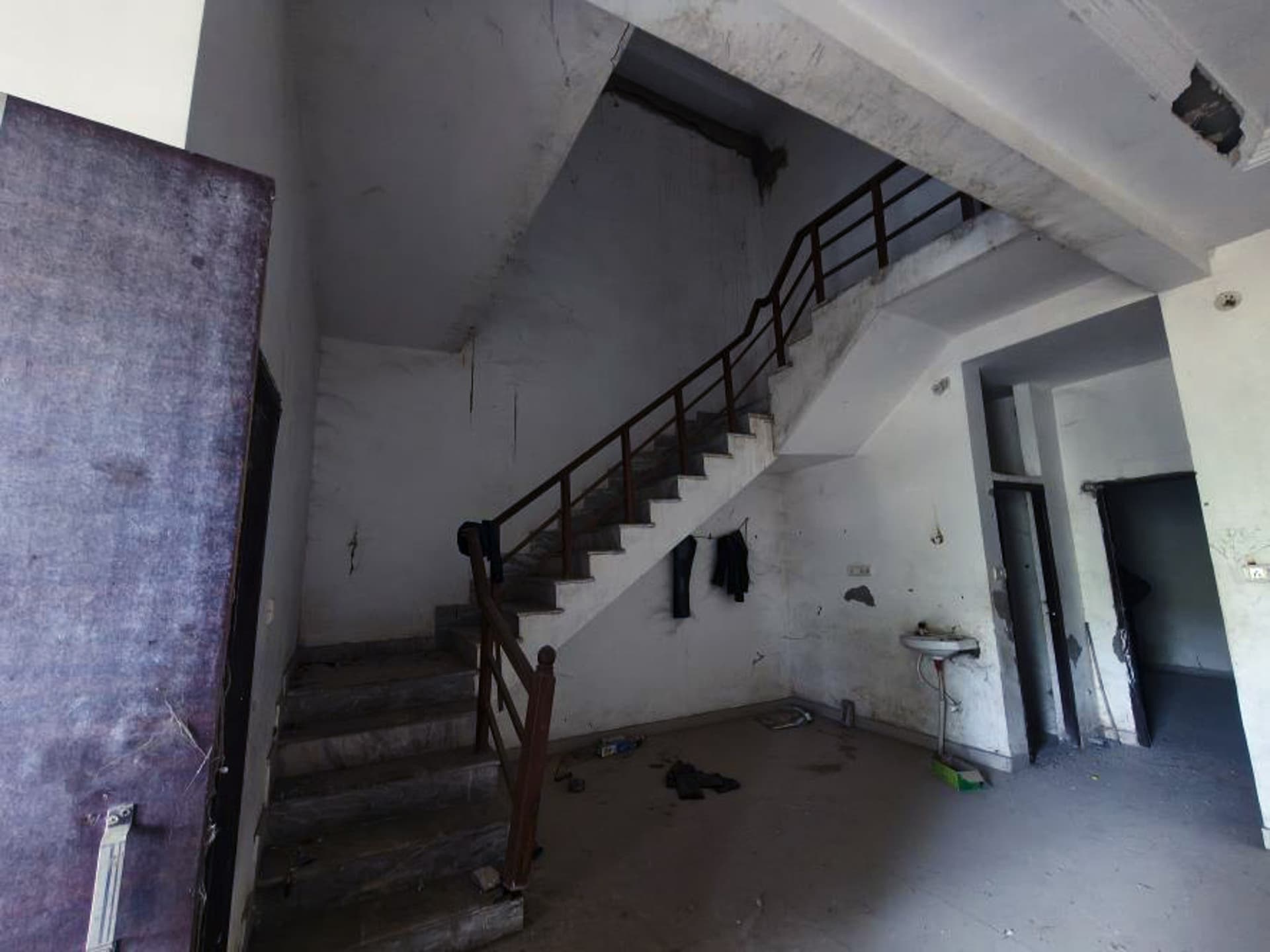 Property Photos 5
