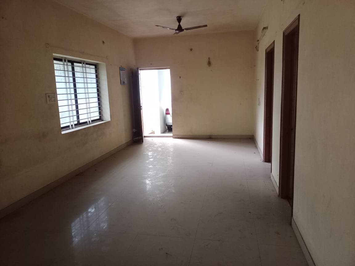 Property Photos 8