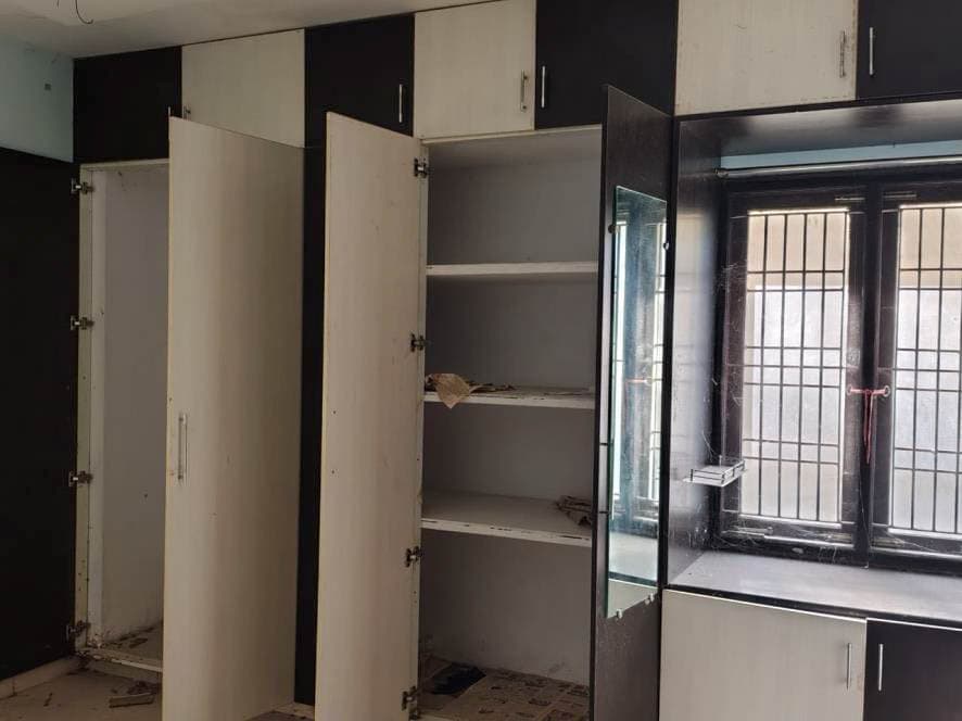 Property Photos 9