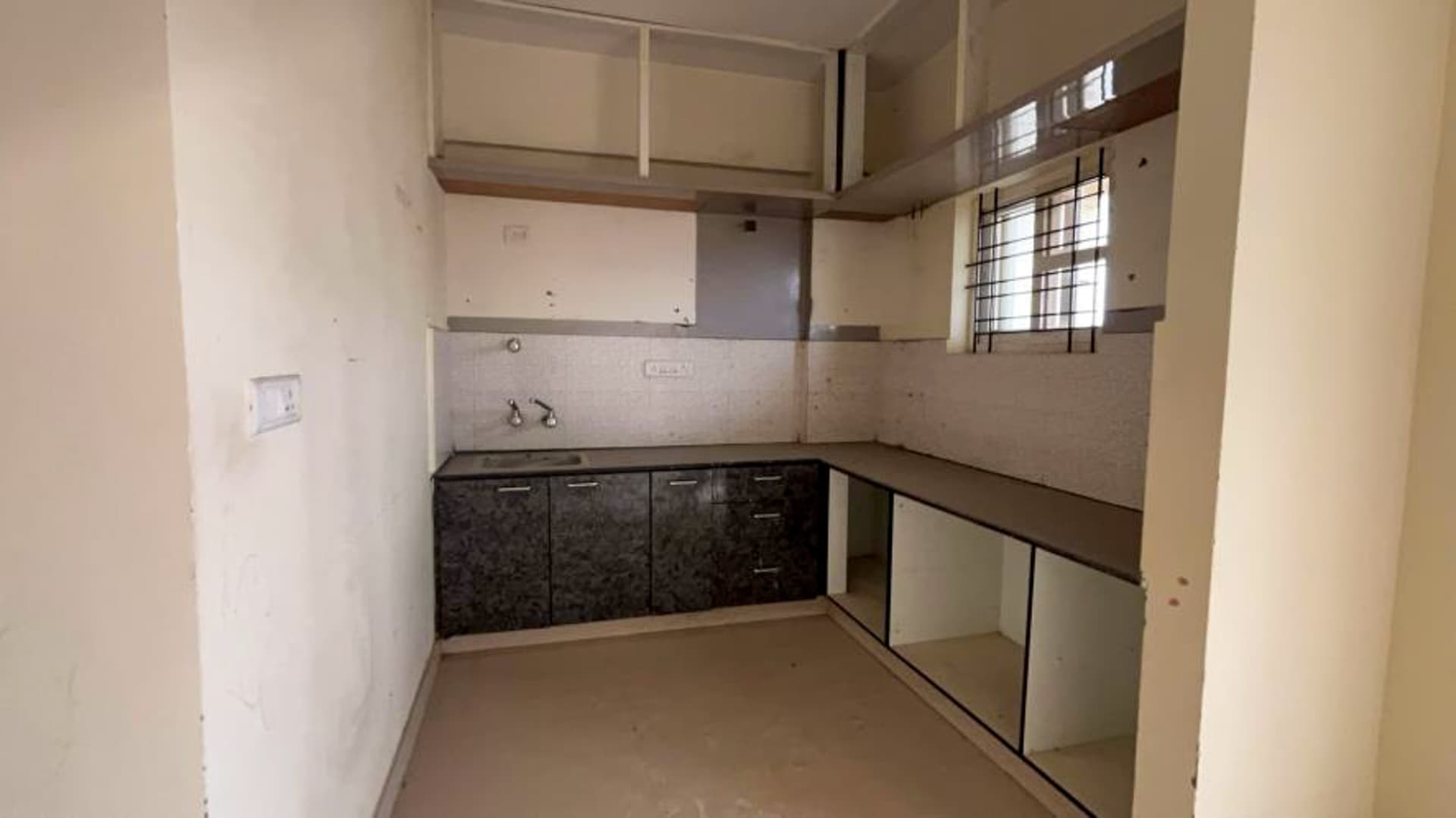 Property Photos 15