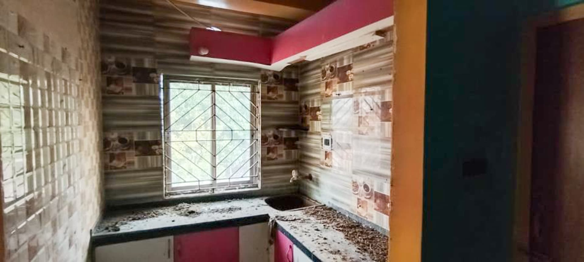 Property Photos 17