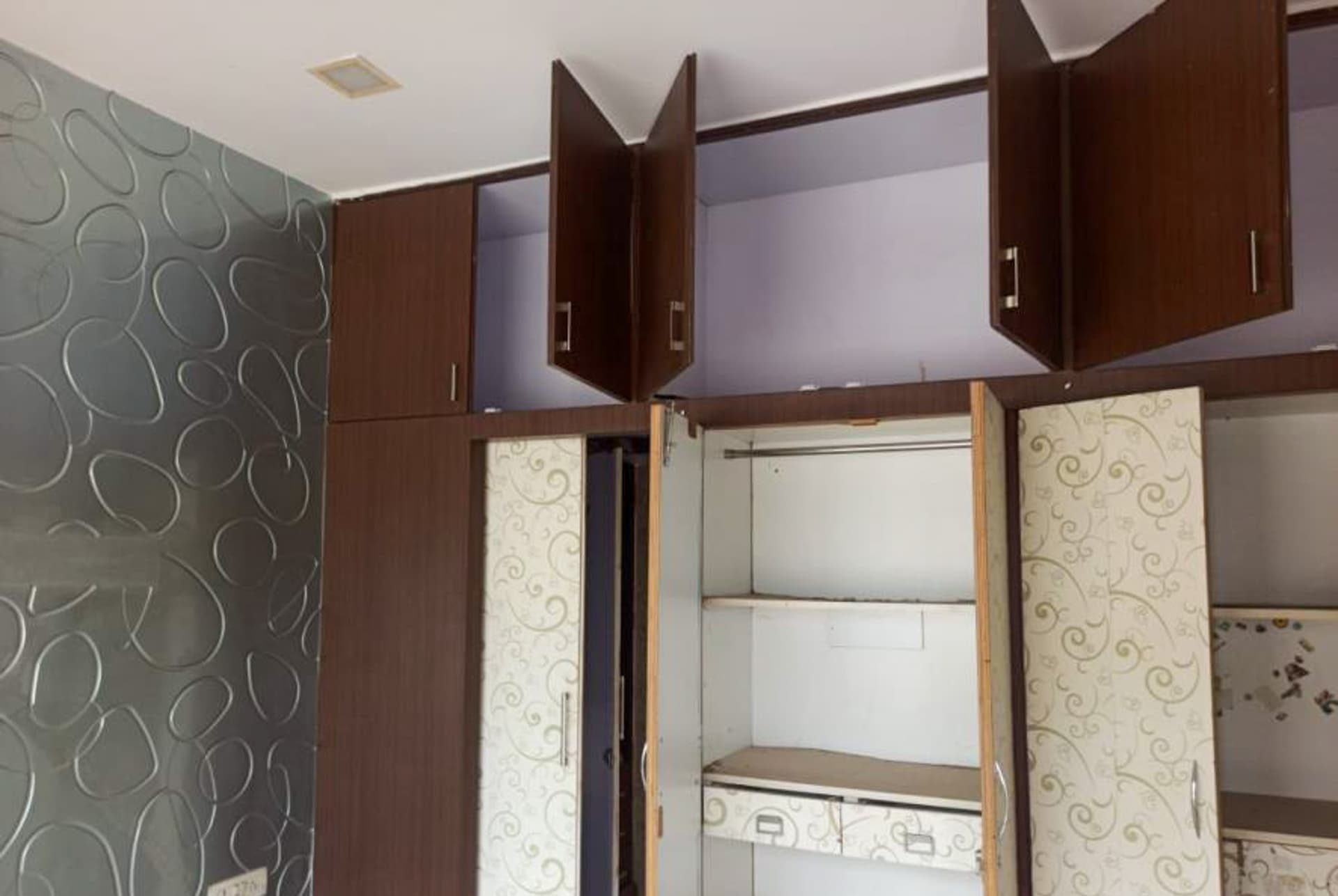 Property Photos 23