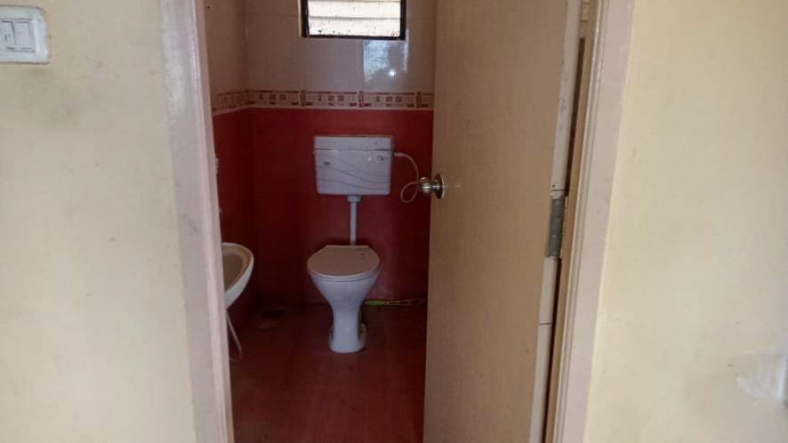 Property Photos 6