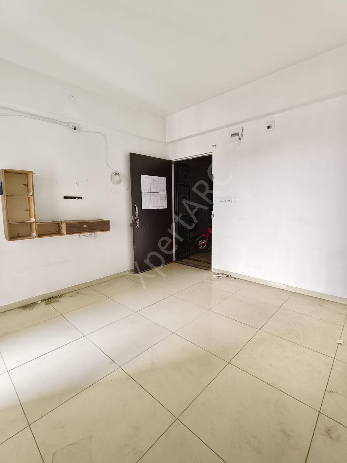 Property Photos 18