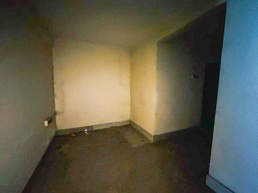 Property Photos 12