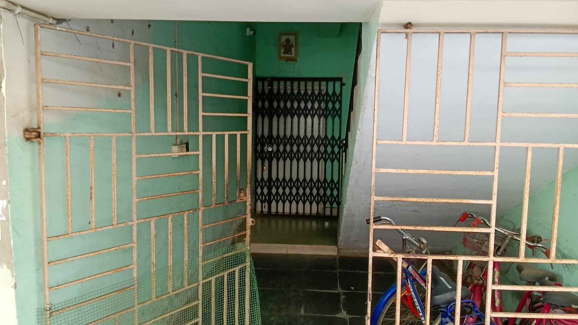 Property Photos 18