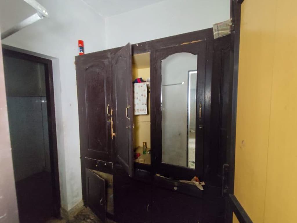 Property Photos 12