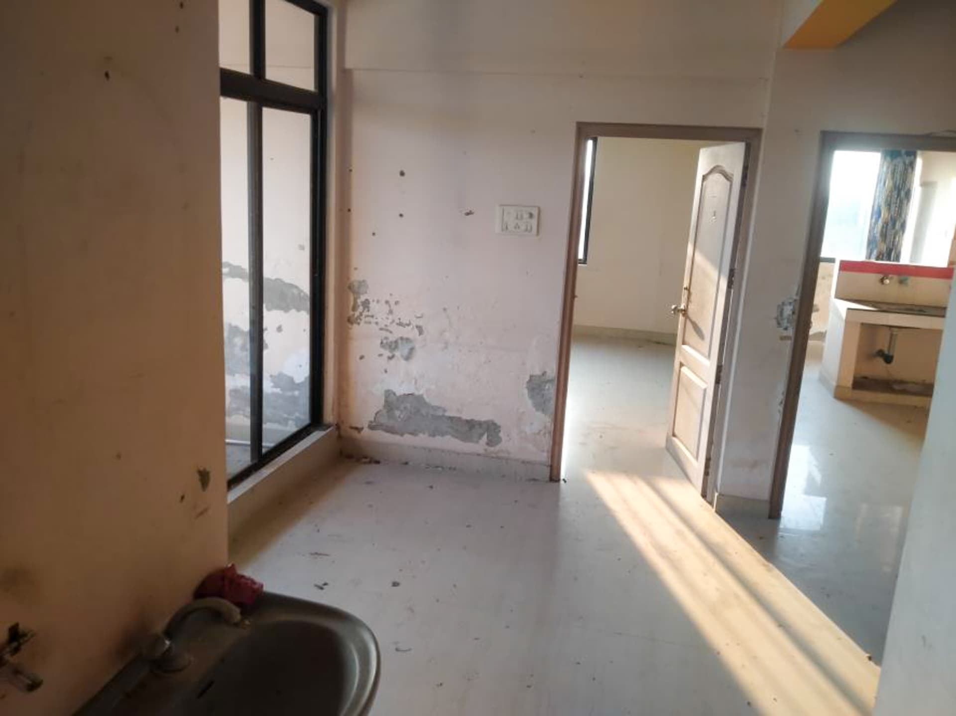 Property Photos 28