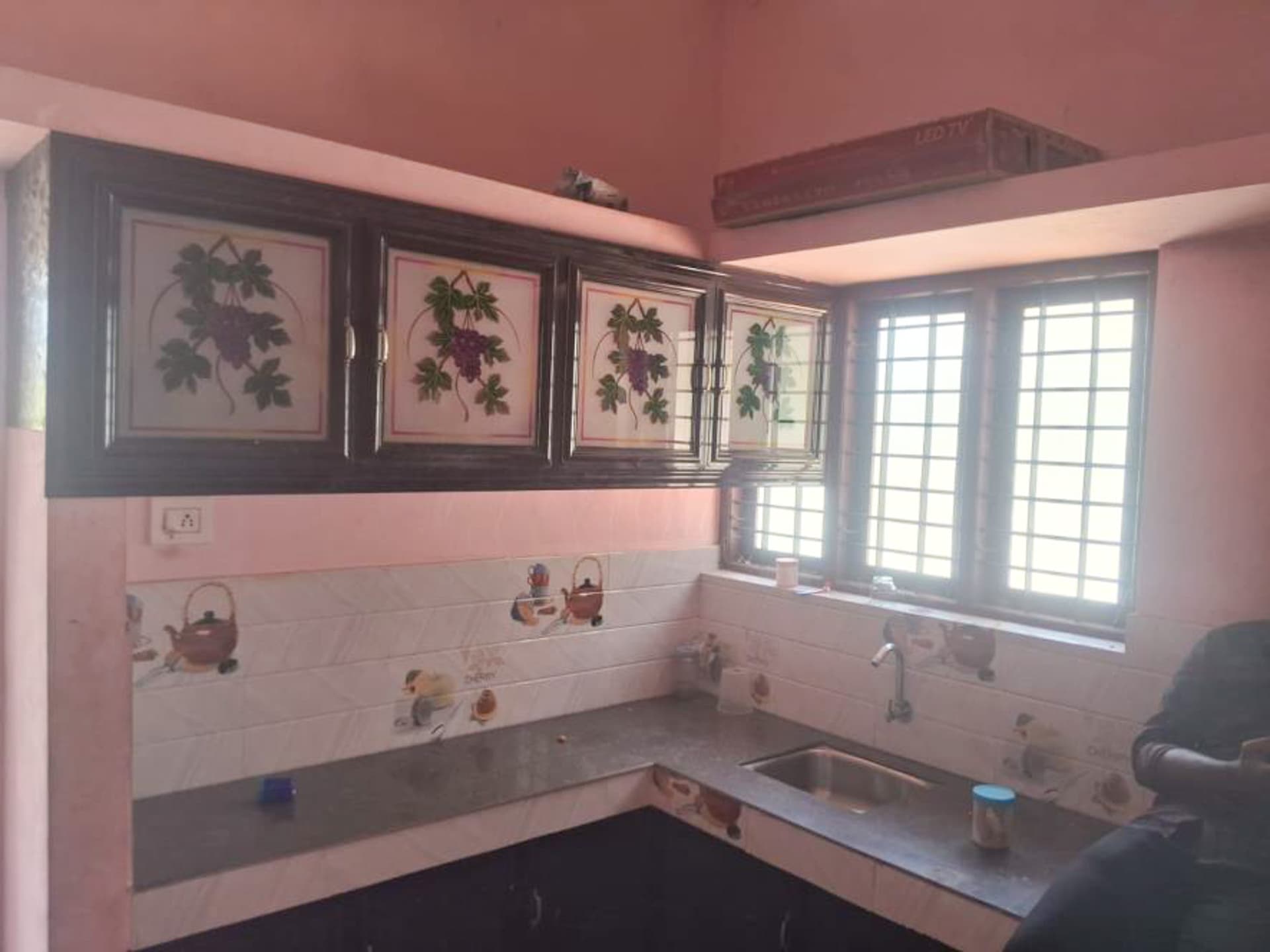 Property Photos 6