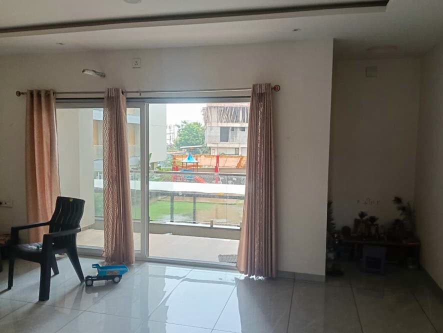 Property Photos 18