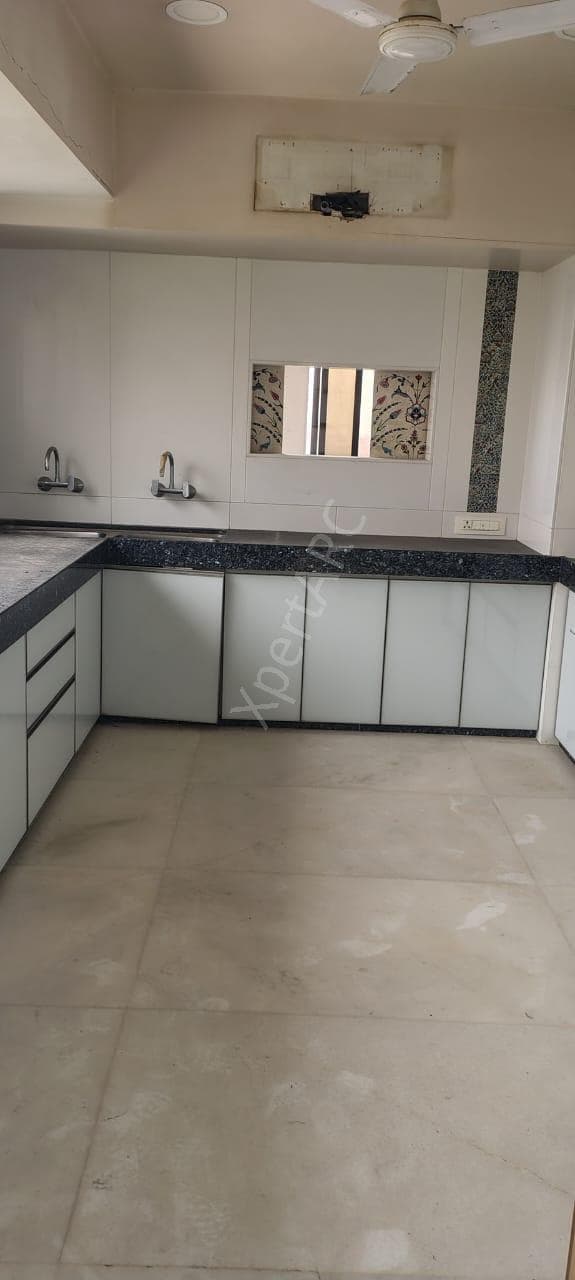 Property Photos 6