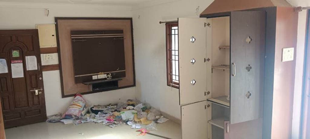 Property Photos 17