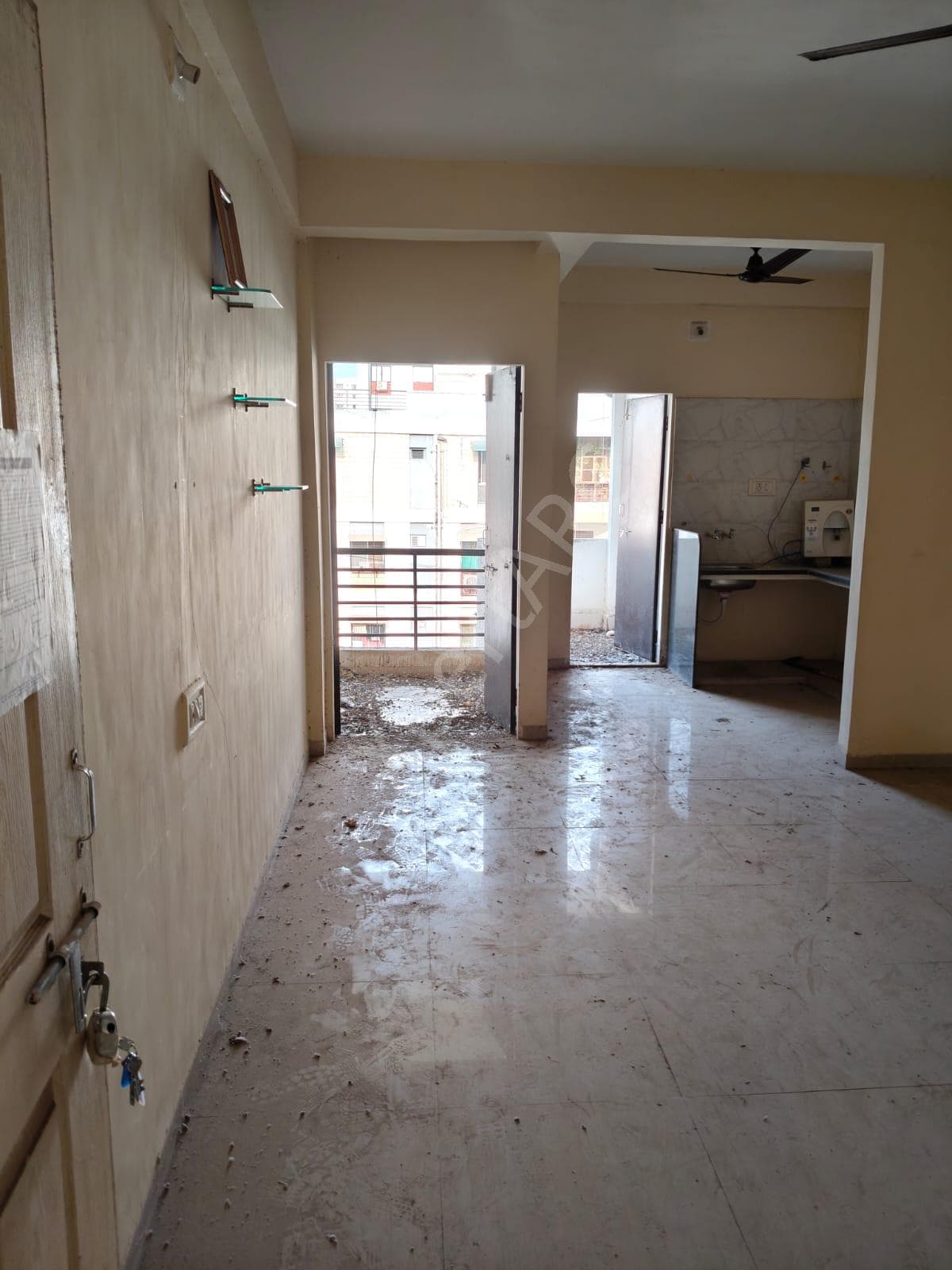 Property Photos 5