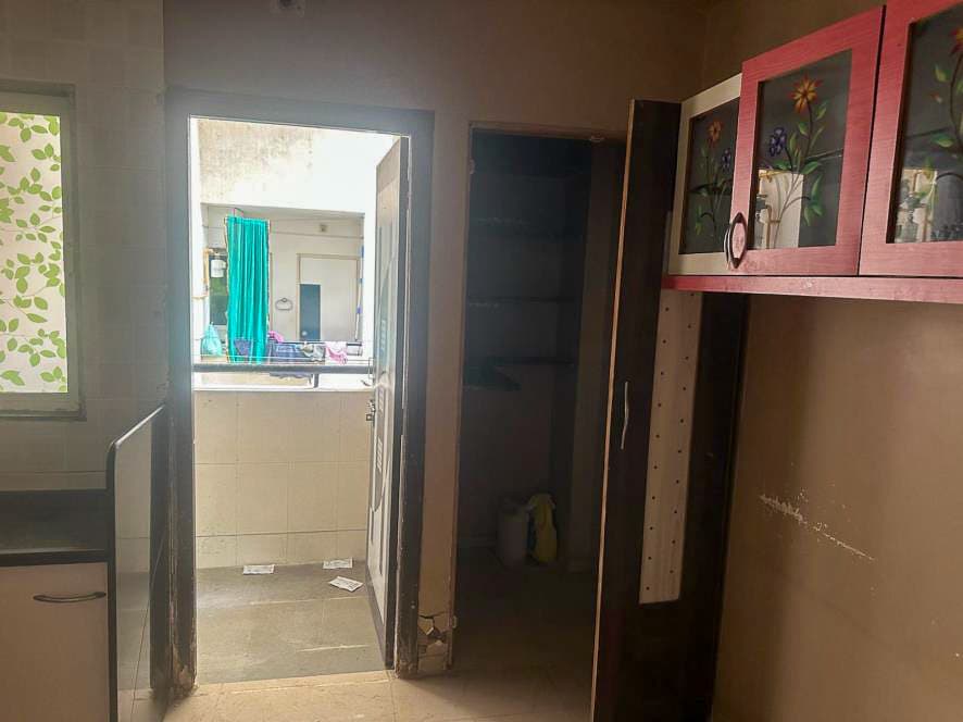 Property Photos 16