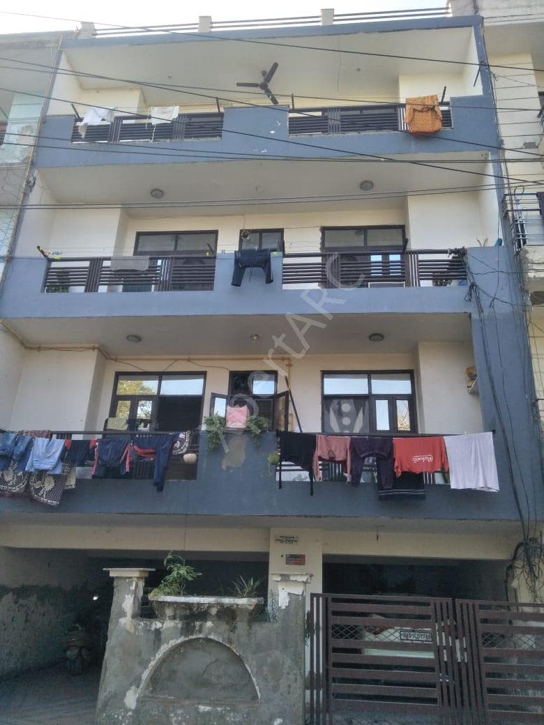 Property Photos 1