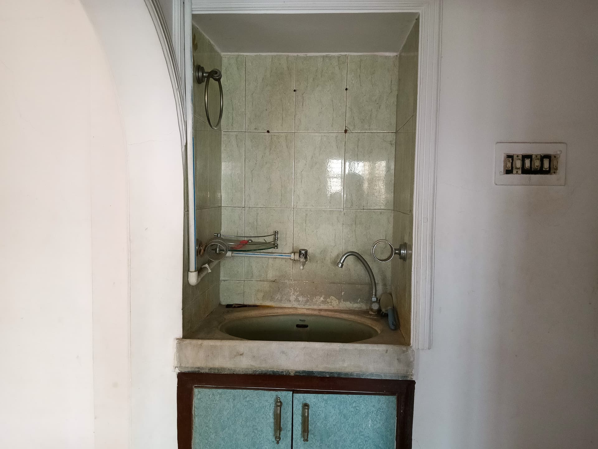 Property Photos 8