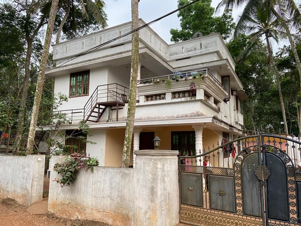 Property Photos 1