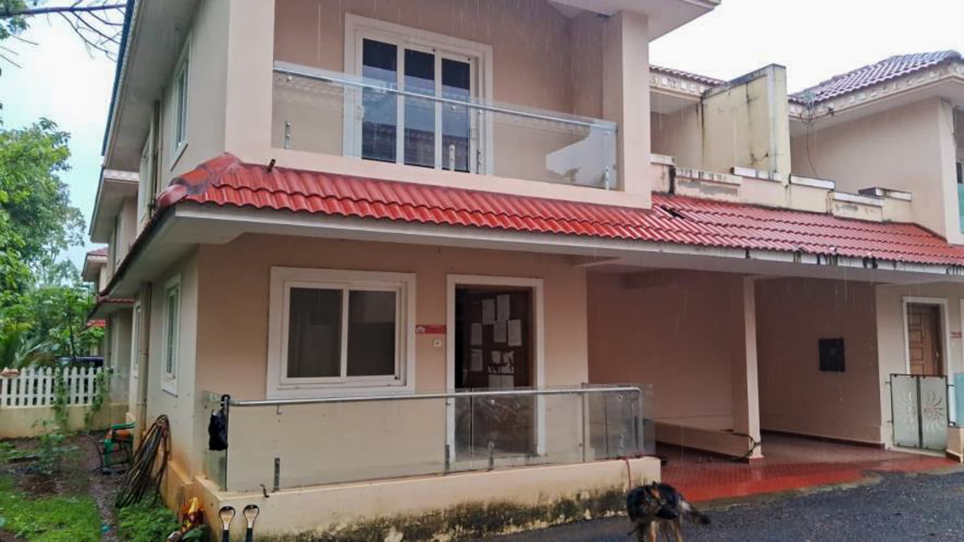 Property Photos 5