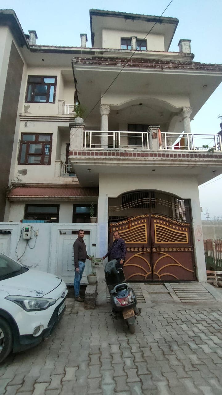 Property Photos 1