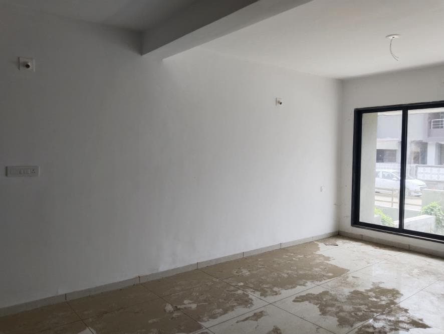 Property Photos 35