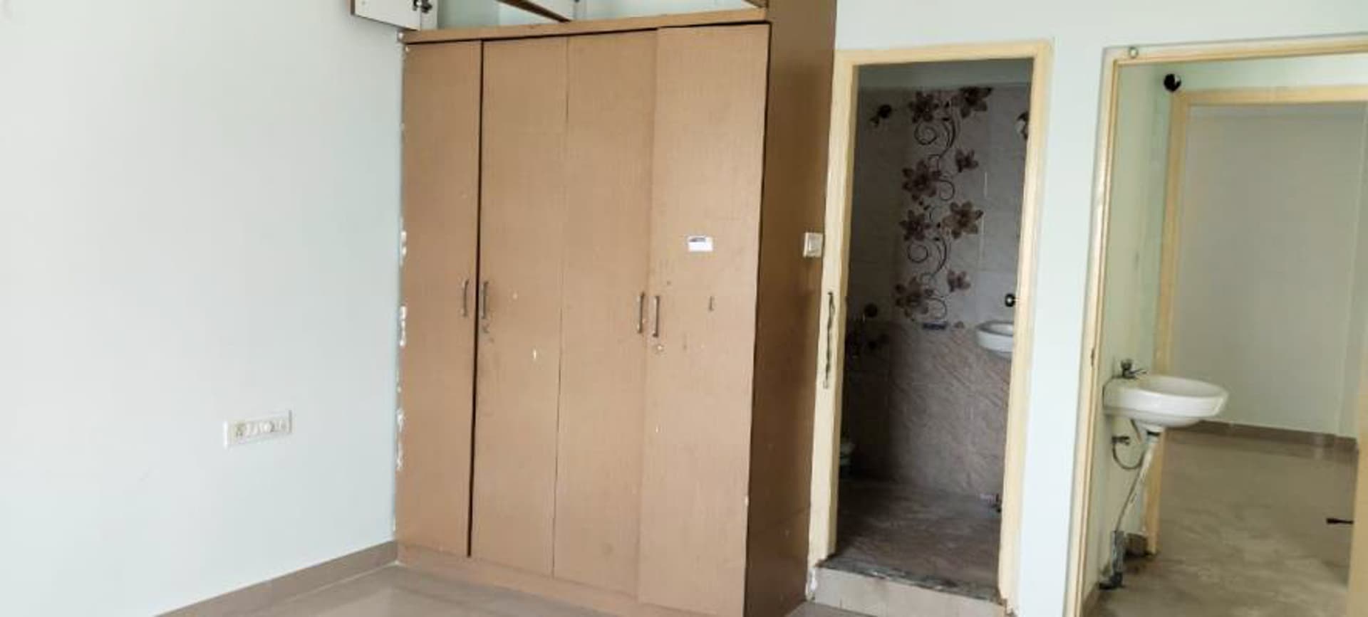 Property Photos 4