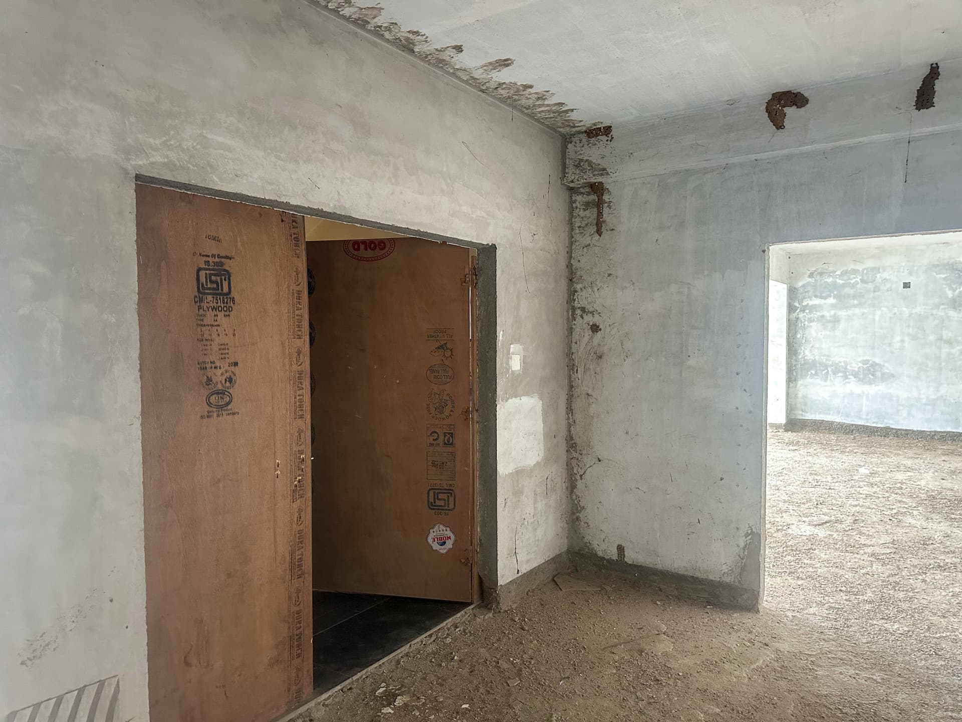 Property Photos 6