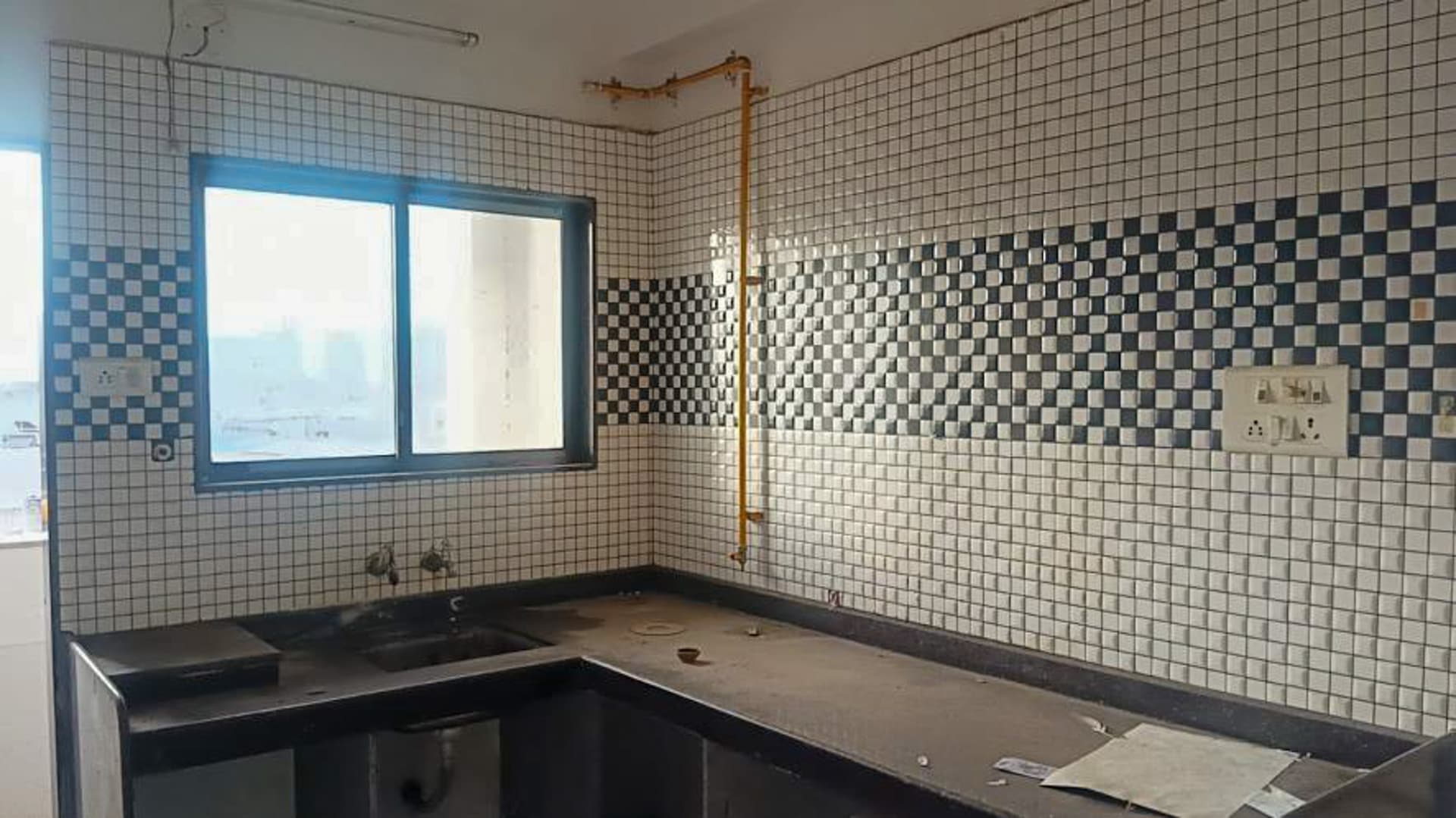 Property Photos 17