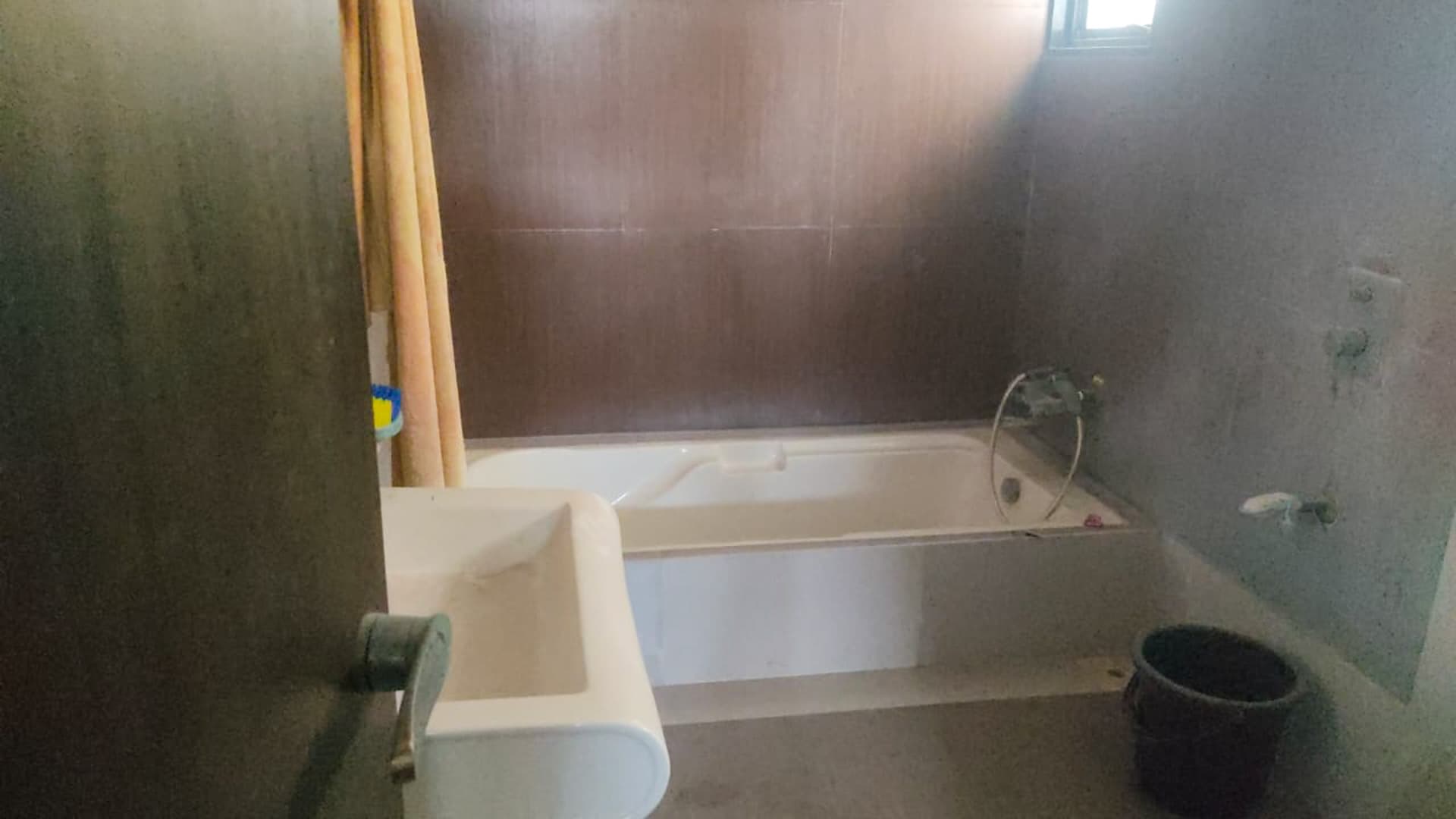 Property Photos 26