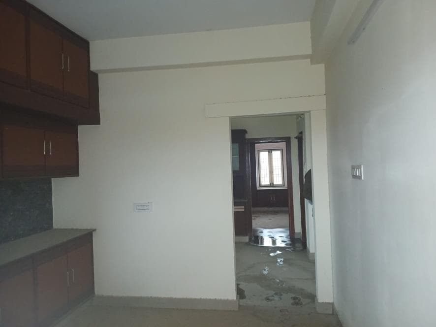Property Photos 12