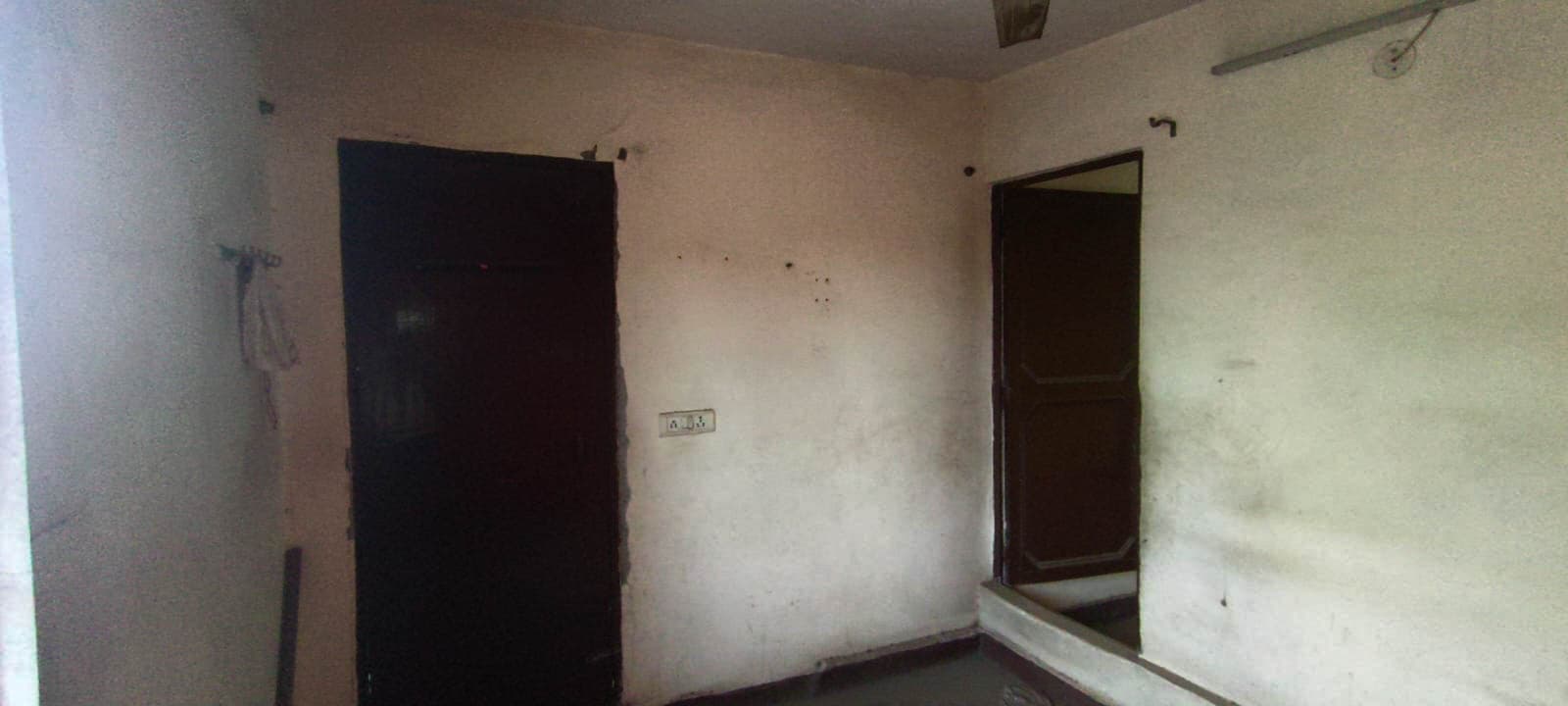 Property Photos 18