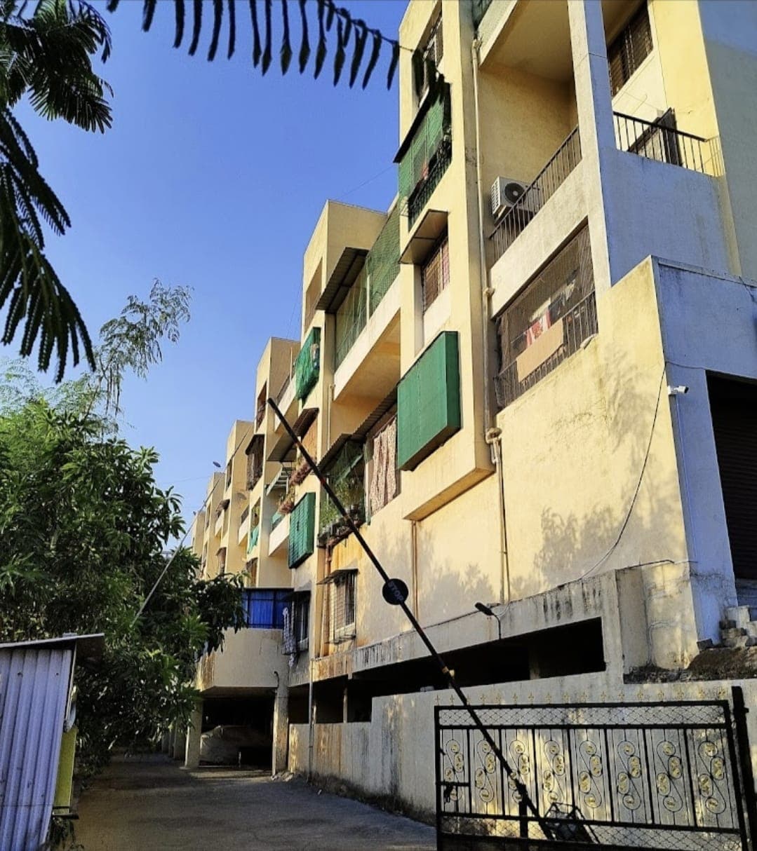 Property Photos 1