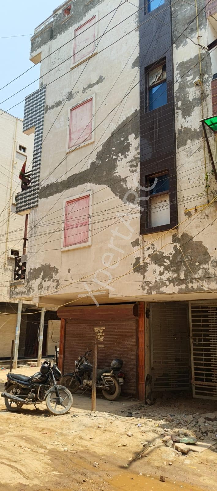 Property Photos 9