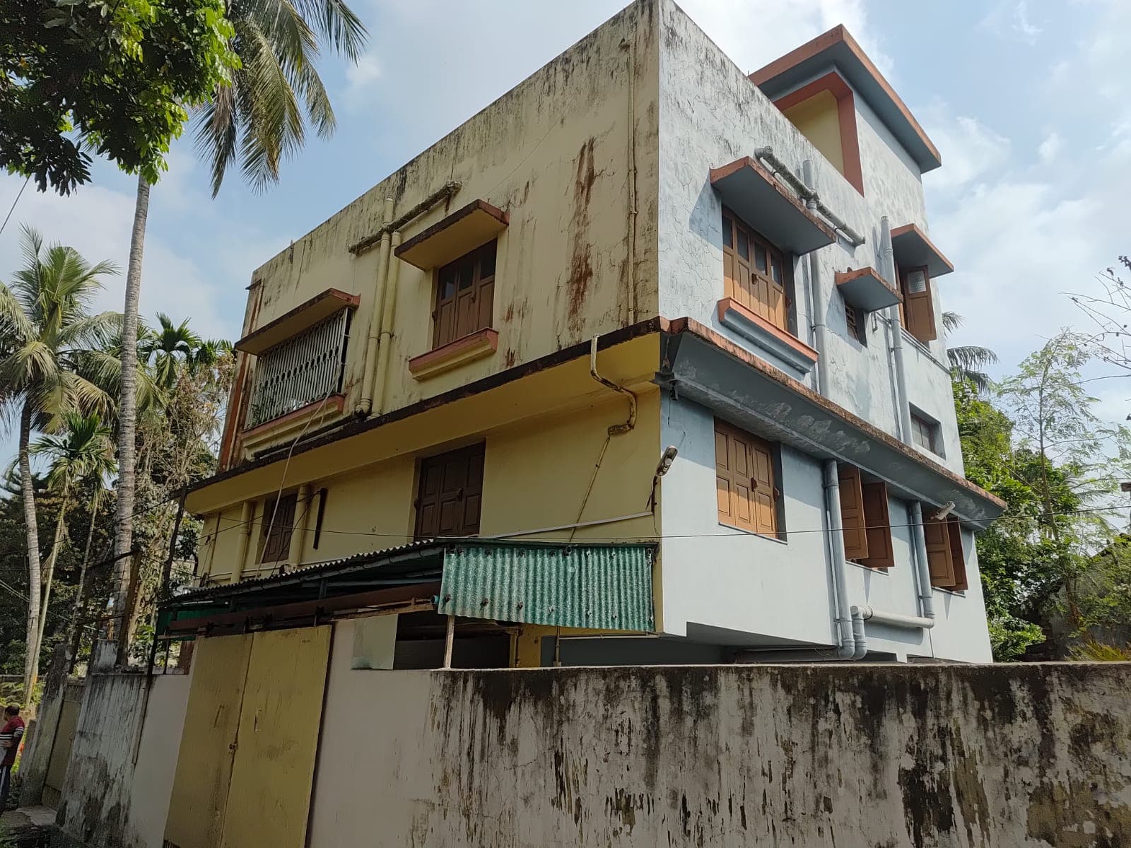 Property Photos 28