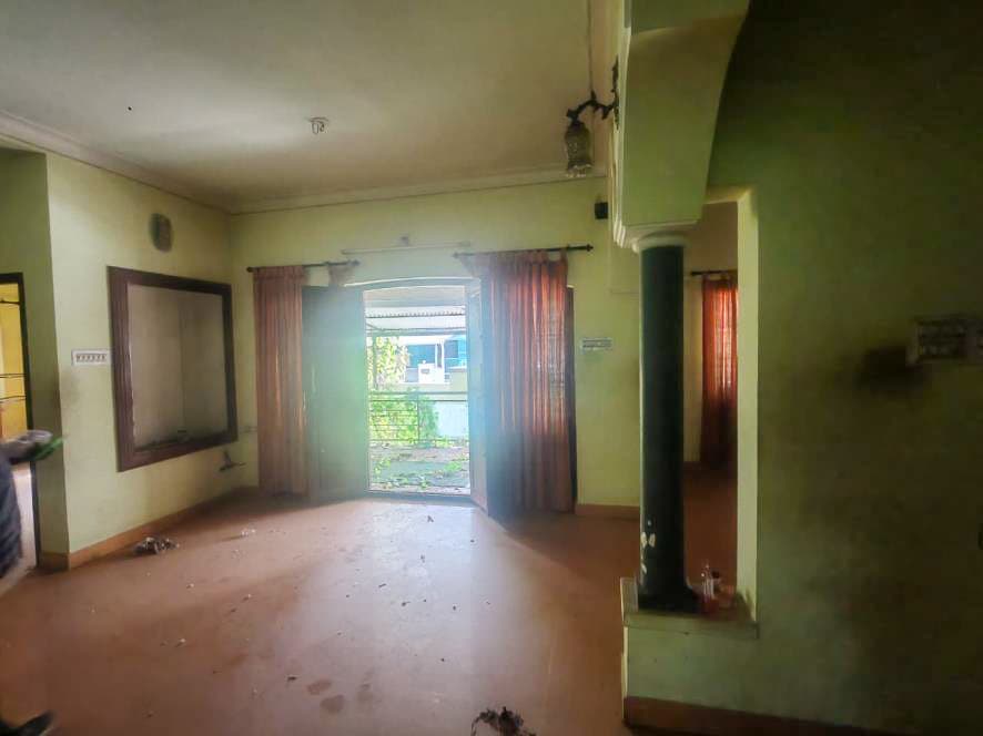 Property Photos 9