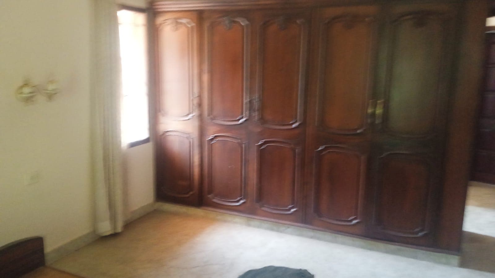 Property Photos 8