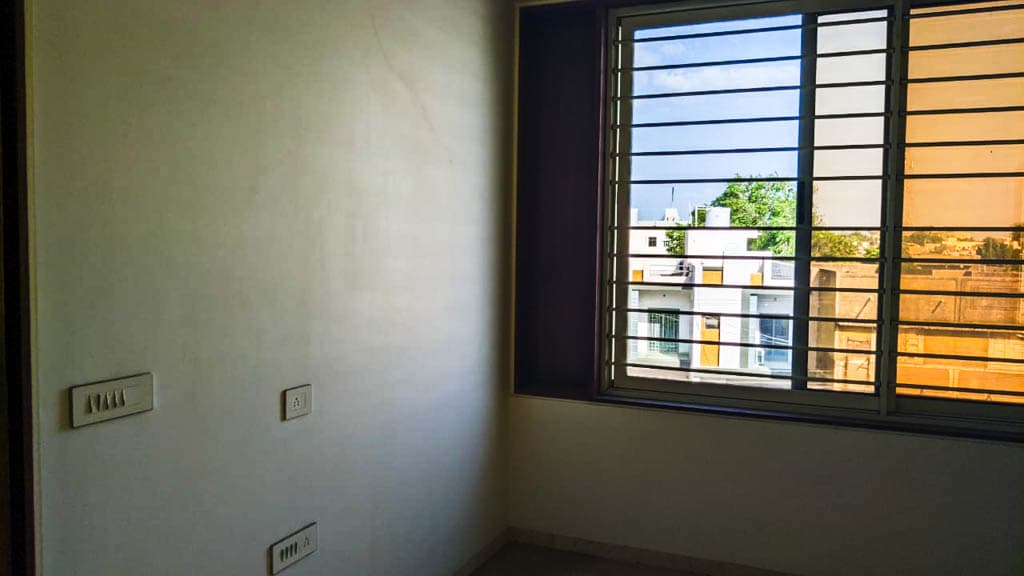 Property Photos 6