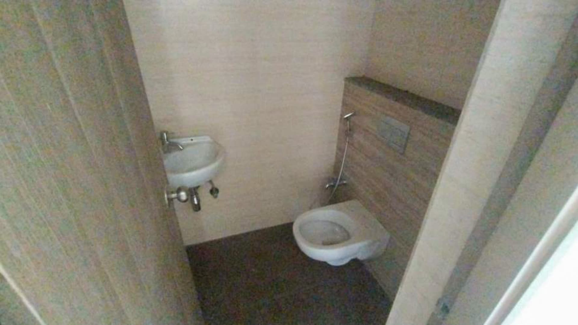 Property Photos 8