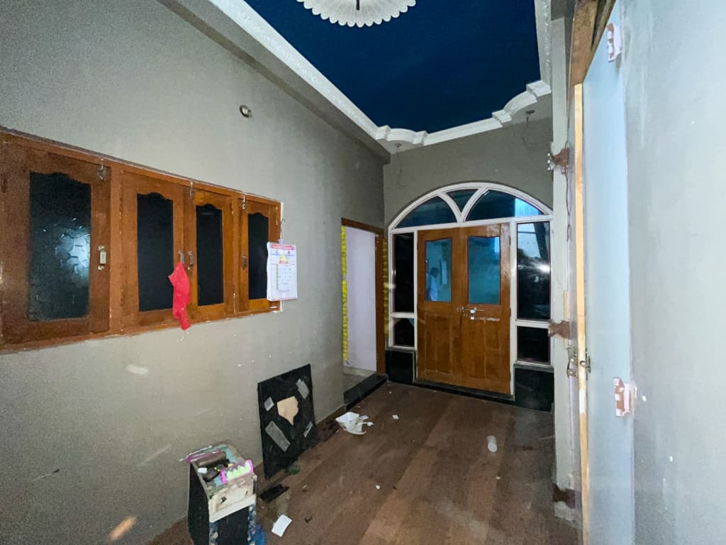 Property Photos 23