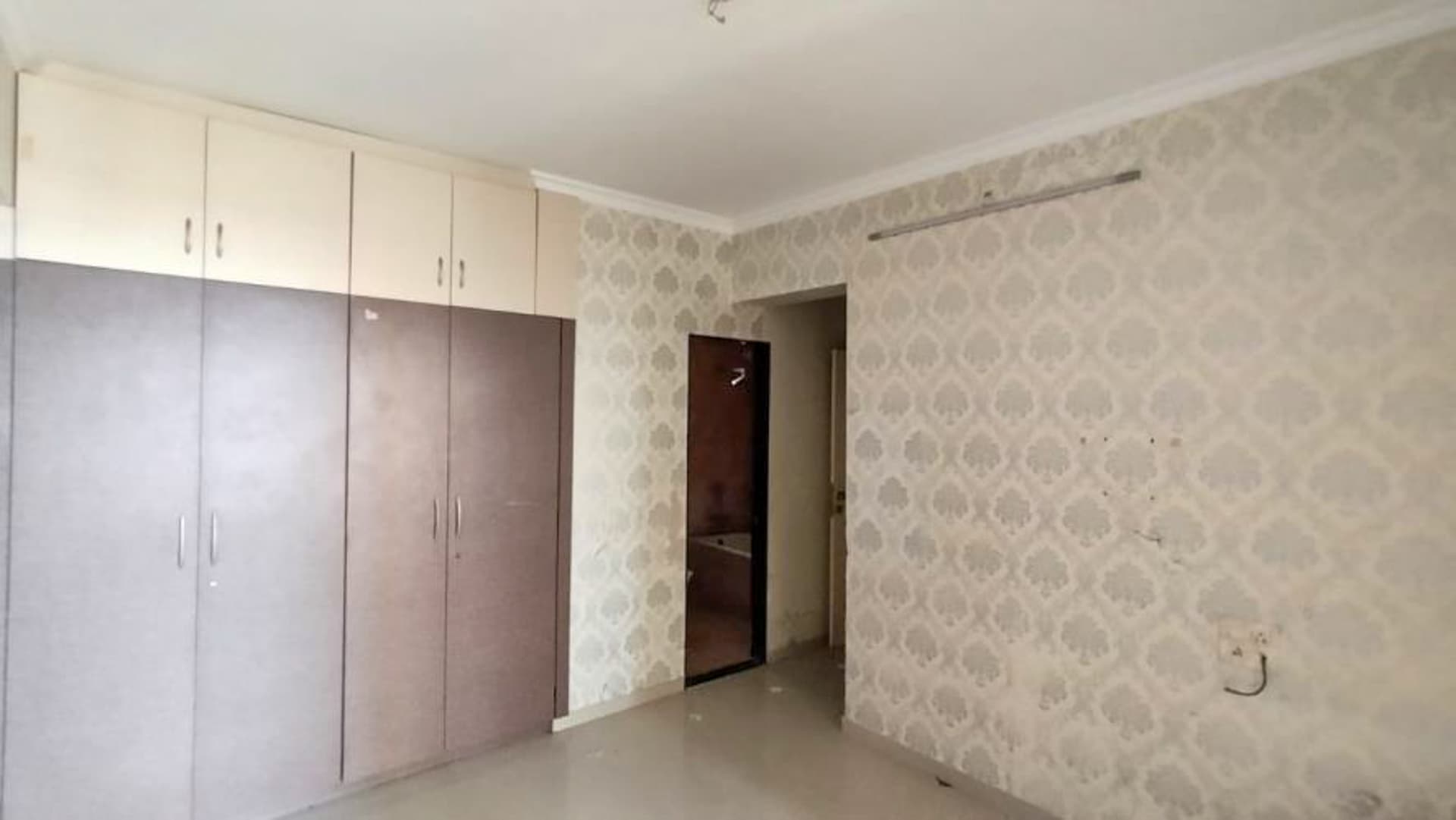 Property Photos 18