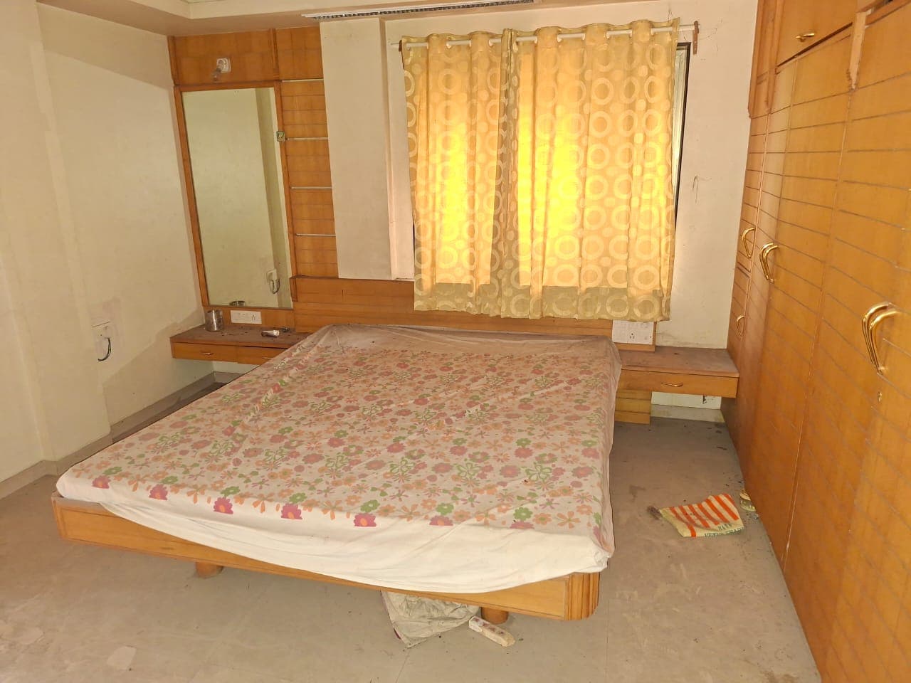 Property Photos 6